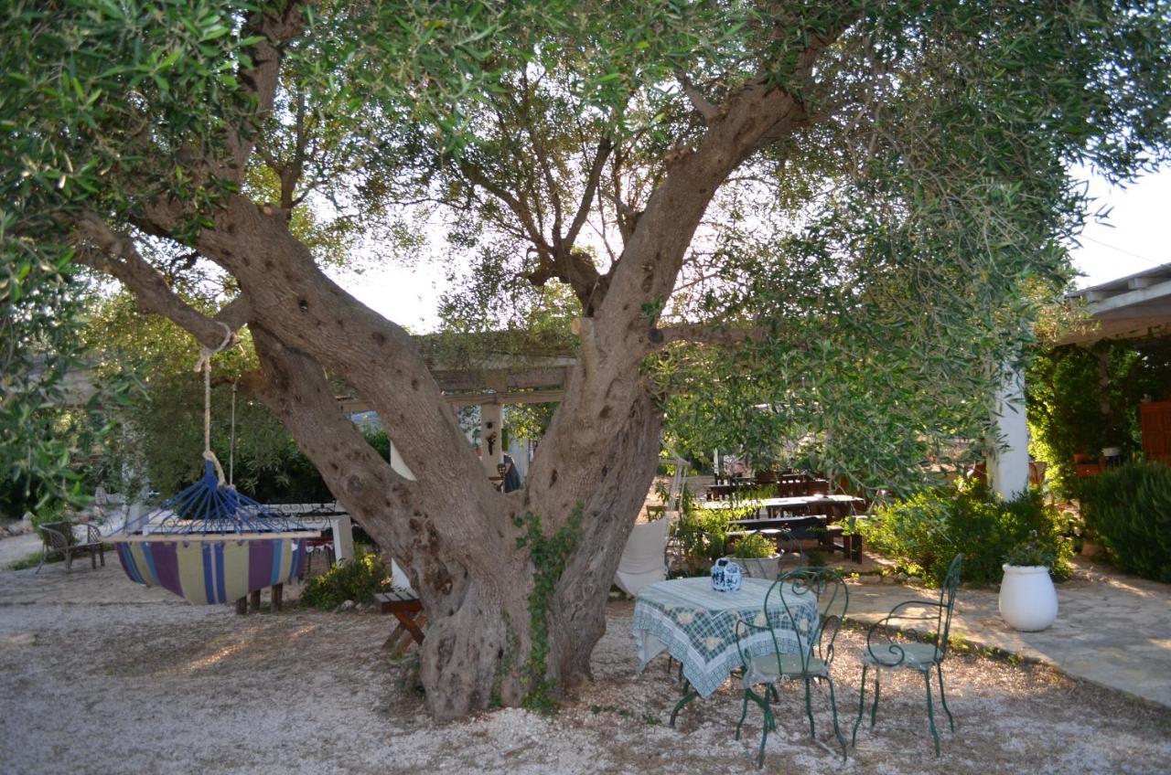 I Trulli Di Acquarossa Aparthotel Cisternino Εξωτερικό φωτογραφία